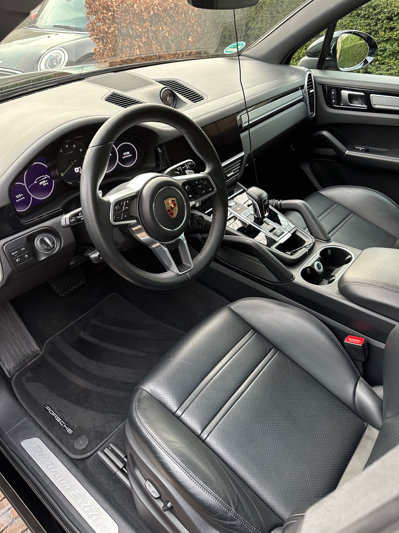 Porsche Cayenne — Interieur Detail